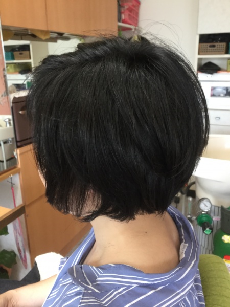 カラーリング　カット　ヘアエステ　４０代