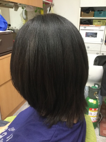 カラーリング　カット　集中育毛ケア　ヘアエステ　４０代