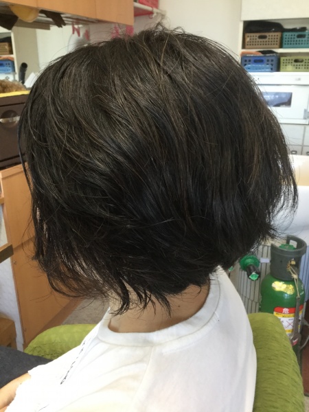 ニュアンスパーマ　カット　ヘアエステ　４０代