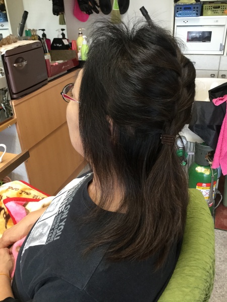 カラーリング　カット　集中育毛ケア　ヘアエステ　60代