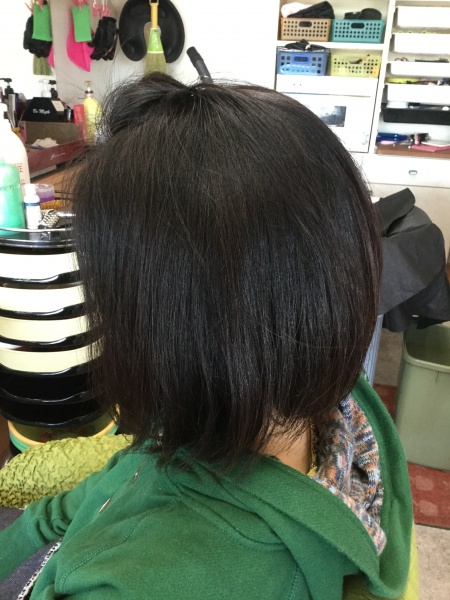 カラーリング　カット　集中育毛ケア　ヘアエステ　40代