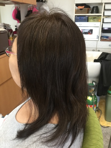 カラーリング　集中育毛ケア　ヘアエステ　60代