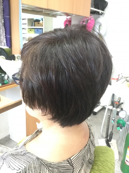 カラーリング　カット　ヘアエステ　60代