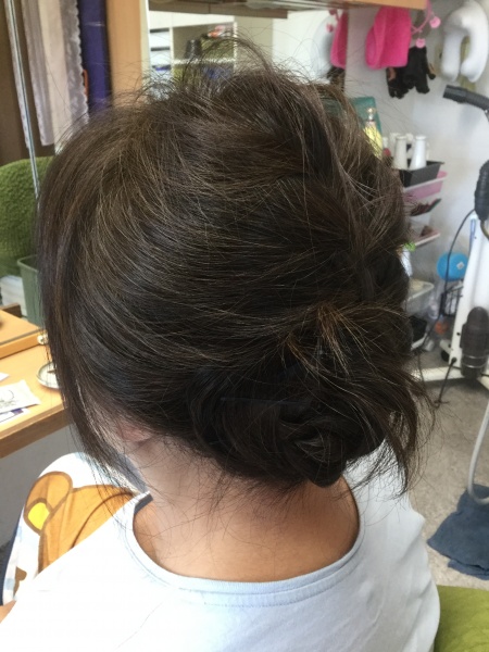 カラーリング　ヘアエステ　60代