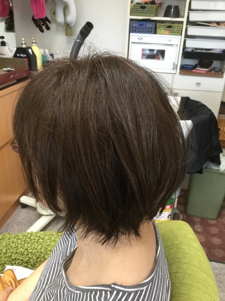 カラーリング　カット　ヘアエステ　50代