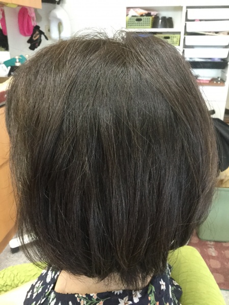 カラーリング　カット　ヘアエステ　60代