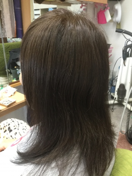 カラーリング　カット　集中育毛ケア　ヘアエステ　60代