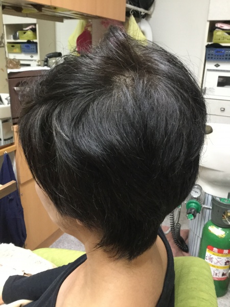 カラーリング　カット　ヘアエステ　50代