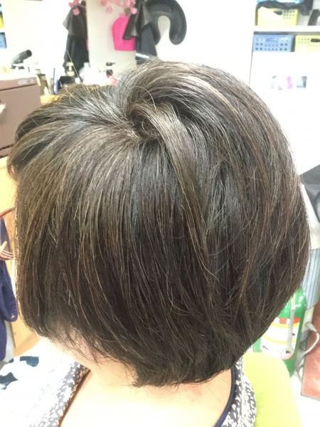 カラーリング　カット　炭酸泉スパ　ヘアエステ　60代