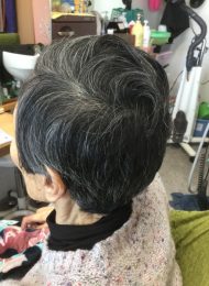 カット　80代