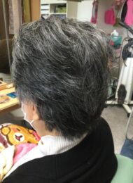 パーマ　カット　集中育毛ケア　ヘアエステ　80代