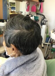 カット　80代