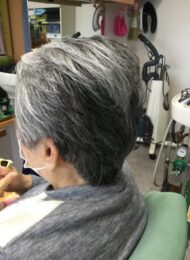 カット　集中育毛ケア　80代