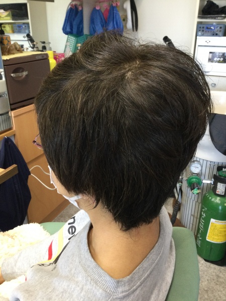 カラーリング　カット　炭酸泉スパ　ヘアエステ　50代　