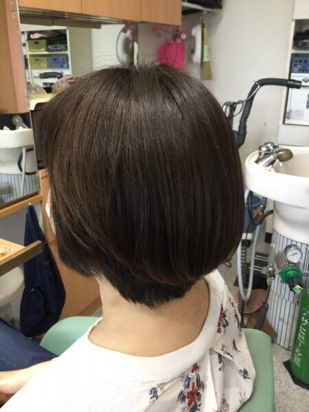 カラーリング　カット　集中育毛ケア　ヘアエステ　40代