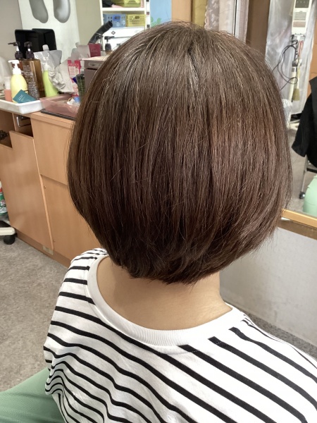 カット　ヘアエステ　炭酸泉スパ　50代