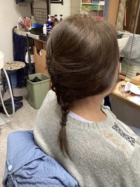 カラーリング　カット　ヘアエステ　70代