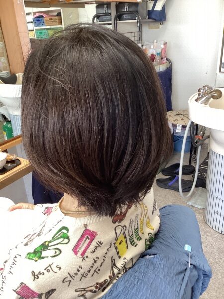 カット　カラーリング　ヘアエステ　集中育毛ケア　60代