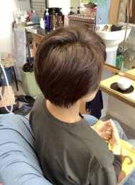 カラーリング　カット　50代
