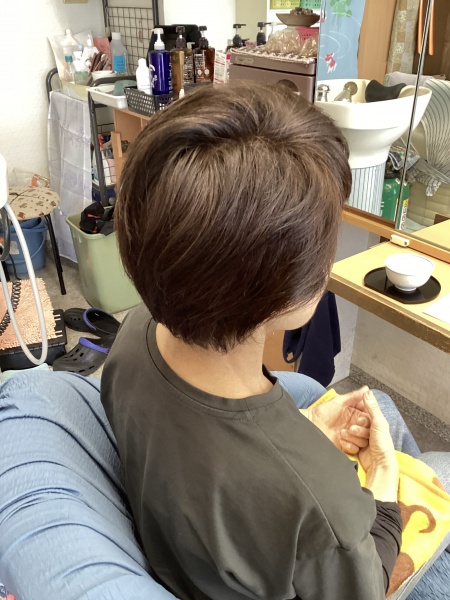 カラーリング　カット　50代