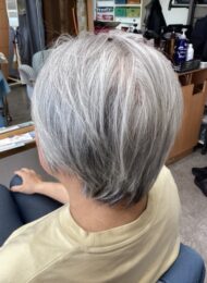 カット　炭酸泉ヘッドスパ　60代