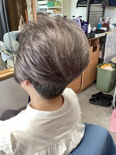 カット　80代